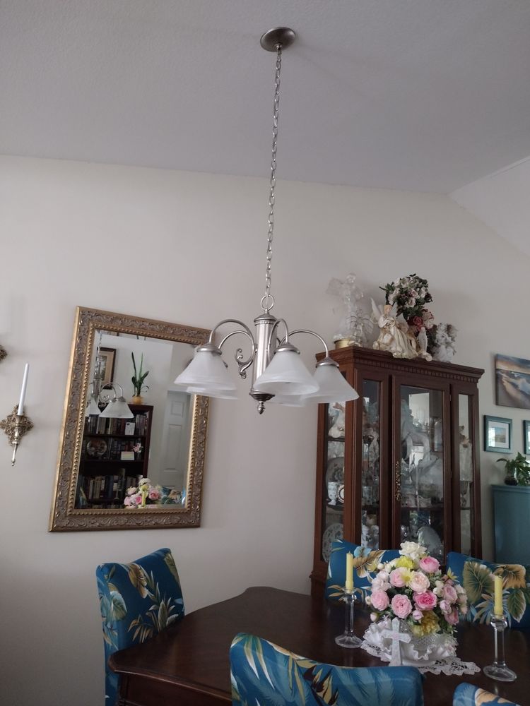 Slide of R&S Handyman Services