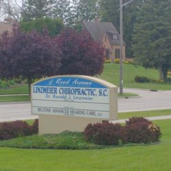 Ronald Linzmeier,DC - Linzmeier Chiropractic - Sign