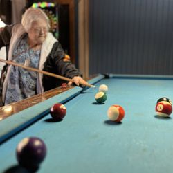 Steamboat Willie's - My Mom playing pool