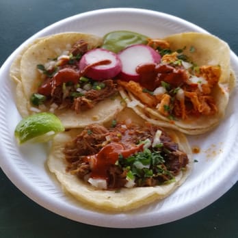Tacos El Rey - BBQ beef, BBQ pork and chicken tacos - Mexican Near Me - Meridian, Idaho