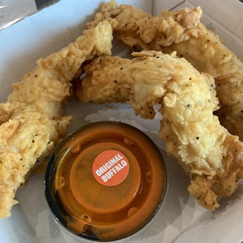Buffalo Wild Wings - Chicken Hand-Breaded Tenders bundle with Buffalo sauce - Sports Bars Near Me - Surprise, Arizona