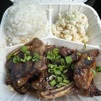 Smiley's Local Grinds - Kalbi ribs plate - Hawaiian Near Me - Lihue, Hawaii Smiley's Local Grinds - Kalbi ribs plate - Hawaiian Near Me - Lihue, Hawaii