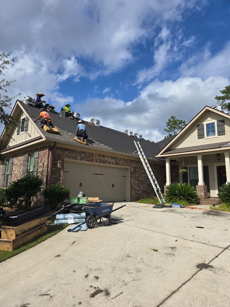 Slide of B&B Roof & Gutter