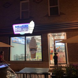 Bar Laitier Wellington - Storefront