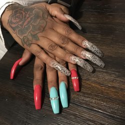 J & J Nails