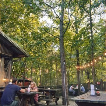 Grateful Head Pizza Oven & Tap Room - Pizza Near Me - Broken Bow, Oklahoma Grateful Head Pizza Oven & Tap Room - Pizza Near Me - Broken Bow, Oklahoma