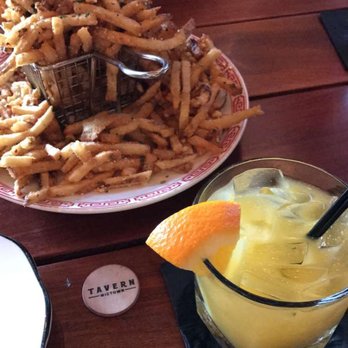 Tavern - Tuscan Fries and Bellini Sparkle - New American Near Me - Nashville, Tennessee Tavern - Tuscan Fries and Bellini Sparkle - New American Near Me - Nashville, Tennessee