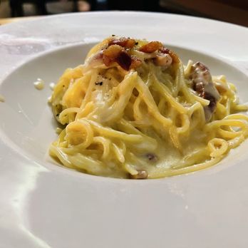 Luardi - Spaghetti Carbonara- shouldn't be made with cream.  Was way too heavy and hard to finish.  Not horrible but not great. - Italian Near Me - Berlin, BE