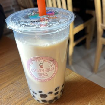 Vietnam Restaurant - Caramel milk tea with boba - Sushi Bars Near Me - Berlin, BE