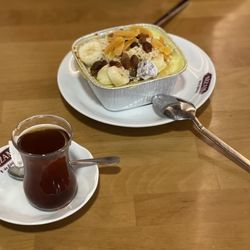Nizam Pide & Sütlaç - Rice pudding