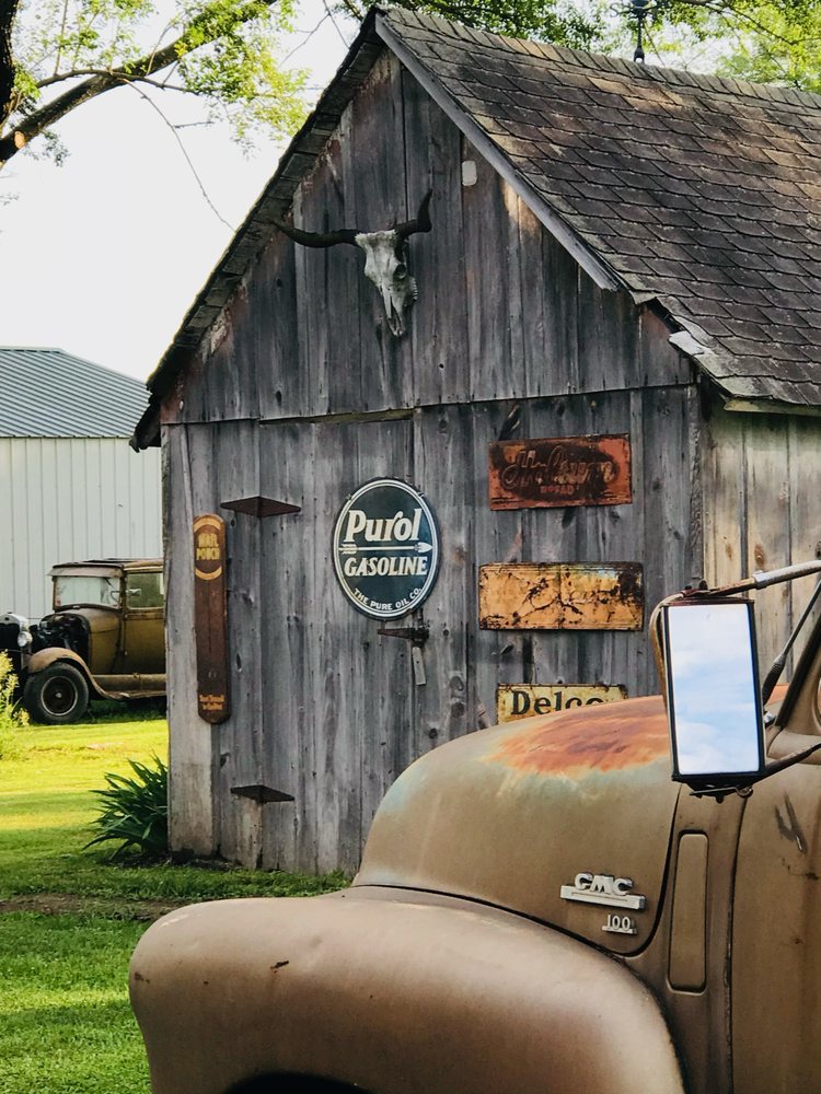 ROADSIDE RELICS & DECOR CLOSED Updated June 2024 26 Photos 2600