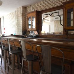 Ottavio's Woodworking - Refurbished bar
