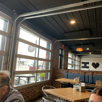 Whiskey Taco - Eating with the family at Whiskey Taco - Tacos Near Me - Pekin, Illinois