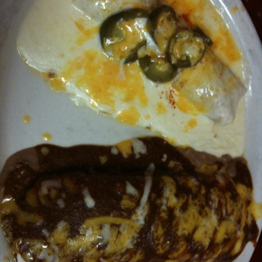 El Jardin - Beef burrito & chicken chimichanga - Mexican Near Me - Hamilton, Texas El Jardin - Beef burrito & chicken chimichanga - Mexican Near Me - Hamilton, Texas