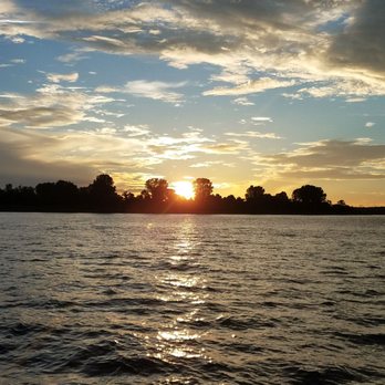 Wilmington Water Tours - Views on the Wilmington Water Tour! You can't beat them!! - Boat Charters Near Me - Wilmington, North Carolina Wilmington Water Tours - Views on the Wilmington Water Tour! You can't beat them!! - Boat Charters Near Me - Wilmington, North Carolina