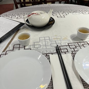 Bistro 1968 - Jasmine tea. - Dim Sum Near Me - San Gabriel, California