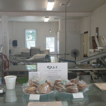 Mr Pastie Bakery - Interior - Bakeries Near Me - Pen Argyl, Pennsylvania Mr Pastie Bakery - Interior - Bakeries Near Me - Pen Argyl, Pennsylvania