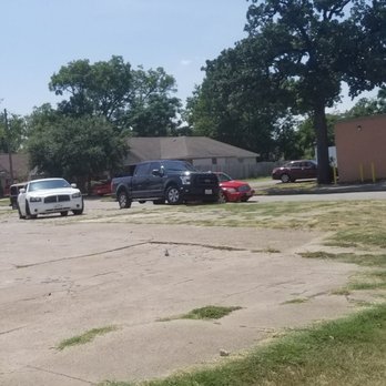 Aunt Irene's Kitchen - Parking lot - Seafood Near Me - Dallas, Texas Aunt Irene's Kitchen - Parking lot - Seafood Near Me - Dallas, Texas