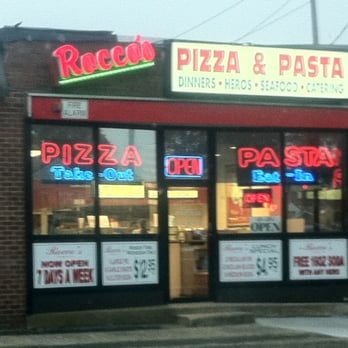 Rocco's Pizza and Pasta Patchogue - Rocco's pizza Patchogue, NY - Pizza Near Me - Patchogue, New York Rocco's Pizza and Pasta Patchogue - Rocco's pizza Patchogue, NY - Pizza Near Me - Patchogue, New York