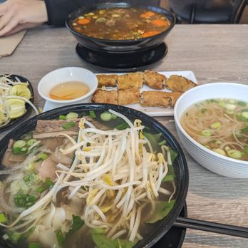 Pho Georgia Express - Vietnamese Near Me - Vancouver, British Columbia