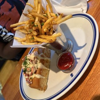 Hudson House - Lobster Roll - Seafood Near Me - Addison, Texas Hudson House - Lobster Roll - Seafood Near Me - Addison, Texas