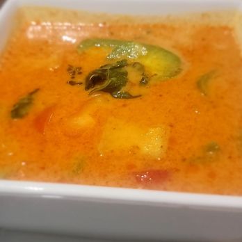Tom Yum Knook - Red curry with tofu. My favorite! - Thai Near Me - Papillion, Nebraska