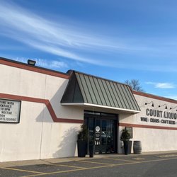 Court Liquors