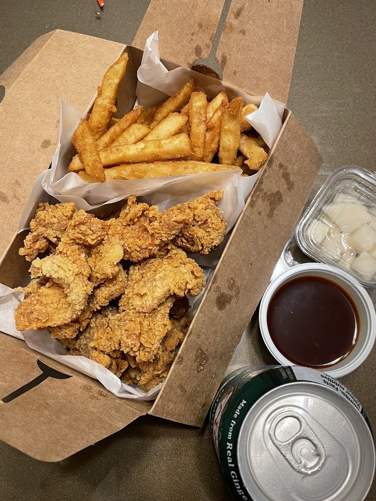 CHICKO CHICKEN Updated September 2024 38 Photos & 16 Reviews 4429 Kingsway Burnaby