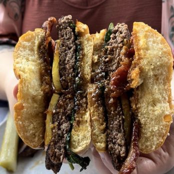 Cafe Raymond - Hawaiian Burger - Breakfast & Brunch Near Me - Pittsburgh, Pennsylvania