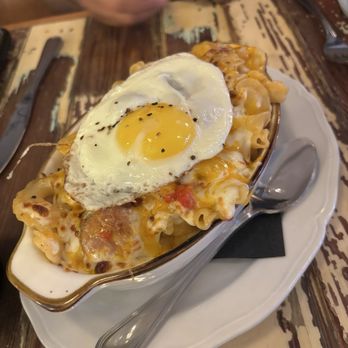 Common Restaurant  - Andouille and Gouda Mac au gratin - Cocktail Bars Near Me - Savannah, Georgia