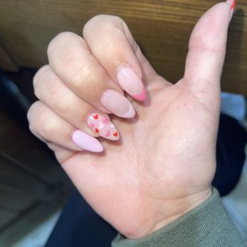 Head To Toe Salon - Galentine's Nails - Hair Salons Near Me - Metairie, Louisiana