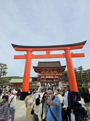 Fushimi Inari Taisha by null
