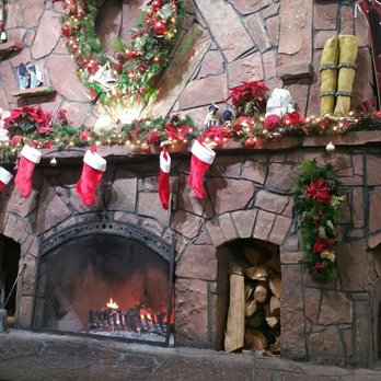 Cameron Trading Post - Christmas mood - Hotels Near Me - Cameron, Arizona