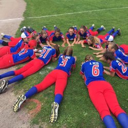 Luke Jensen Sports Complex - Pre game cheers!