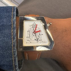 Fixed watch