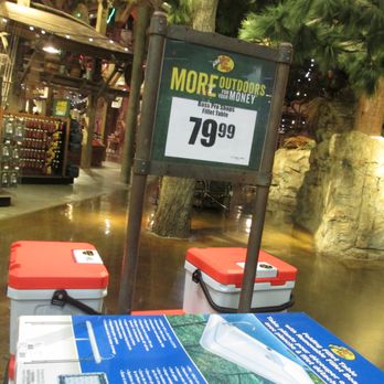 Bass Pro Shop - Guns & Ammo Near Me - Memphis, Tennessee
