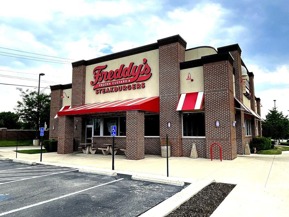FREDDY’S FROZEN CUSTARD & STEAKBURGERS 22 Photos & 45 Reviews 11301 College Blvd, Overland