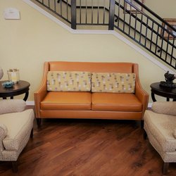 Solstice Senior Living - Casual Seating Area