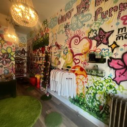 Keikosx: Alkaline Bodega & Herbs - Front of store