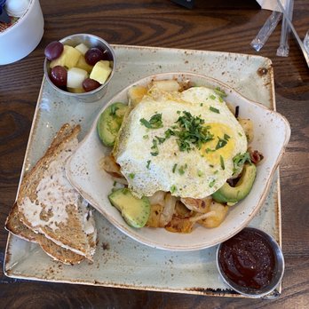 First Watch - Breakfast Skillet - Cafes Near Me - Richmond, Texas