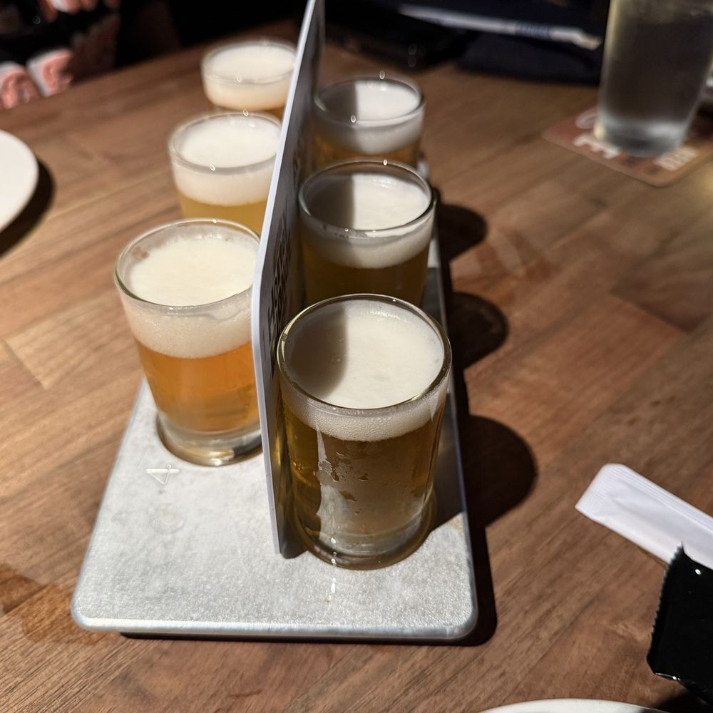 Yard House - New American Near Me - Honolulu, Hawaii Yard House - New American Near Me - Honolulu, Hawaii