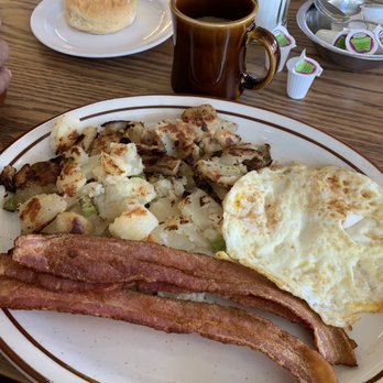 VIP's Cafe - Bacon and eggs yummy - Breakfast & Brunch Near Me - Tarzana, California VIP's Cafe - Bacon and eggs yummy - Breakfast & Brunch Near Me - Tarzana, California