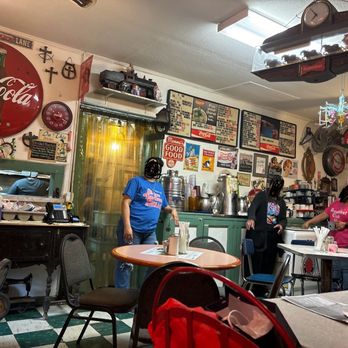 Maria's Cafe - Mexican Near Me - San Antonio, Texas Maria's Cafe - Mexican Near Me - San Antonio, Texas