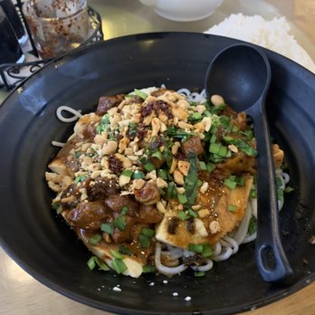 Yunnan Restaurant - Chinese Near Me - San Gabriel, California