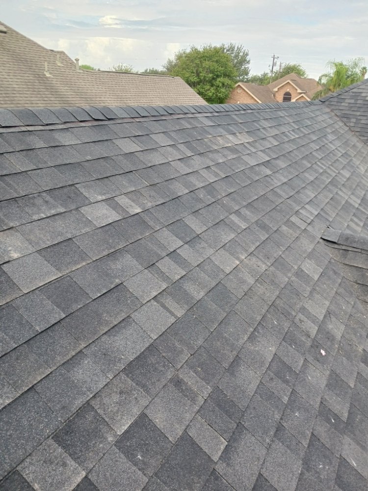 Slide of Licea Roofing