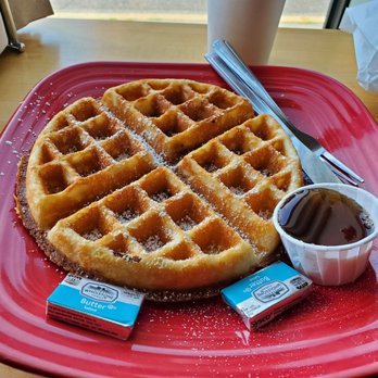 River Daze Cafe - Gluten free bacon Crumble waffle - Breakfast & Brunch Near Me - Hood River, Oregon