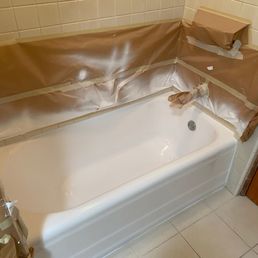 Most of the sagging is at the bottom of the tub.
