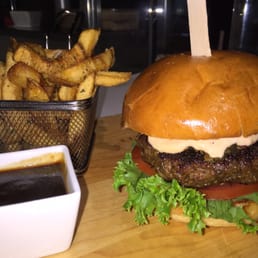 Black and Blue Burger