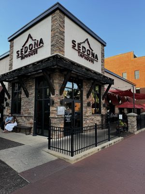 Sedona Taphouse by null