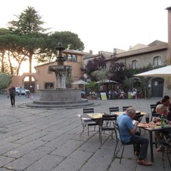 Il Labirinto San Lorenzo - Il Labirinto San Lorenzo has fabulous outdoor seating.